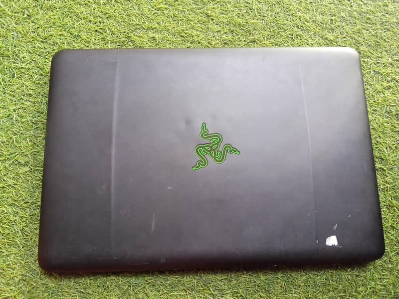 Razer Blade Gaming laptop | Core i7 | GTX 870M | SSD | QHD + screen ...