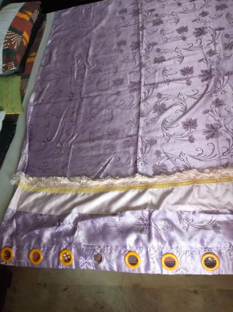 curtains. 0