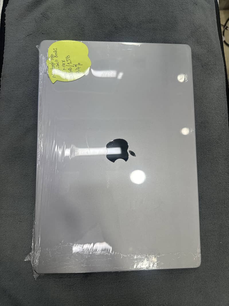 MacBook M1 pro Max 0