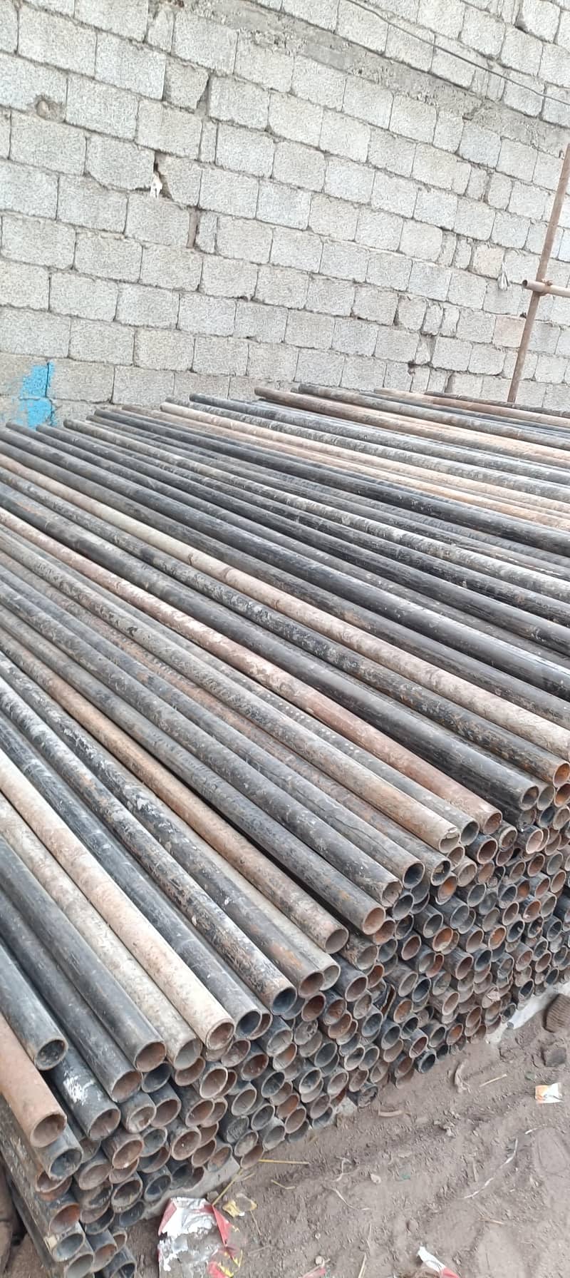 scaffolding material 8