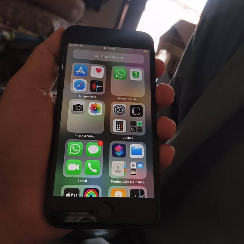iPhone 8 plus 16