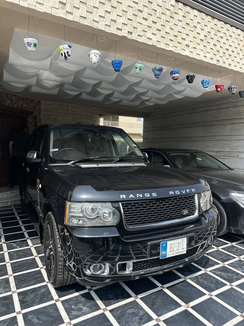 RANGE ROVER 1
