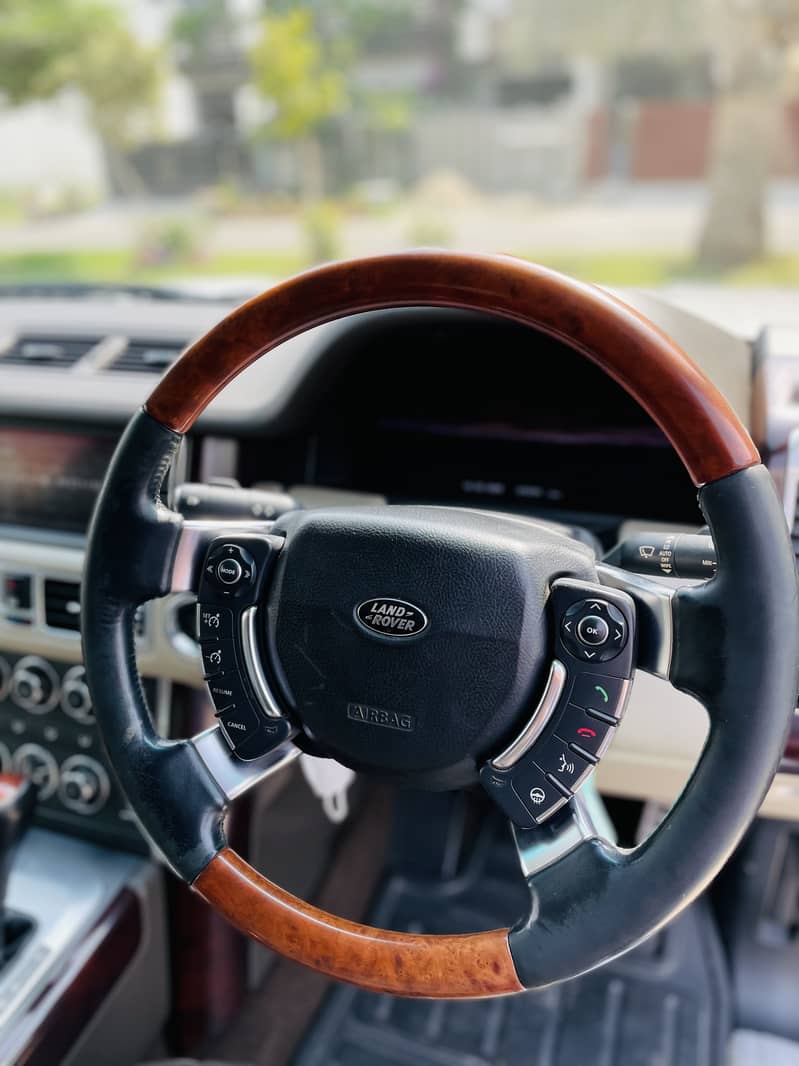 RANGE ROVER 11