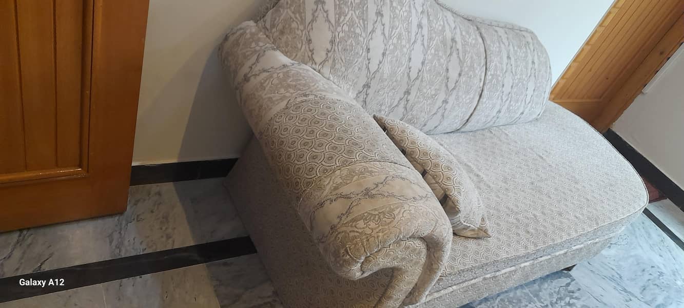 7 seater sofa set 0