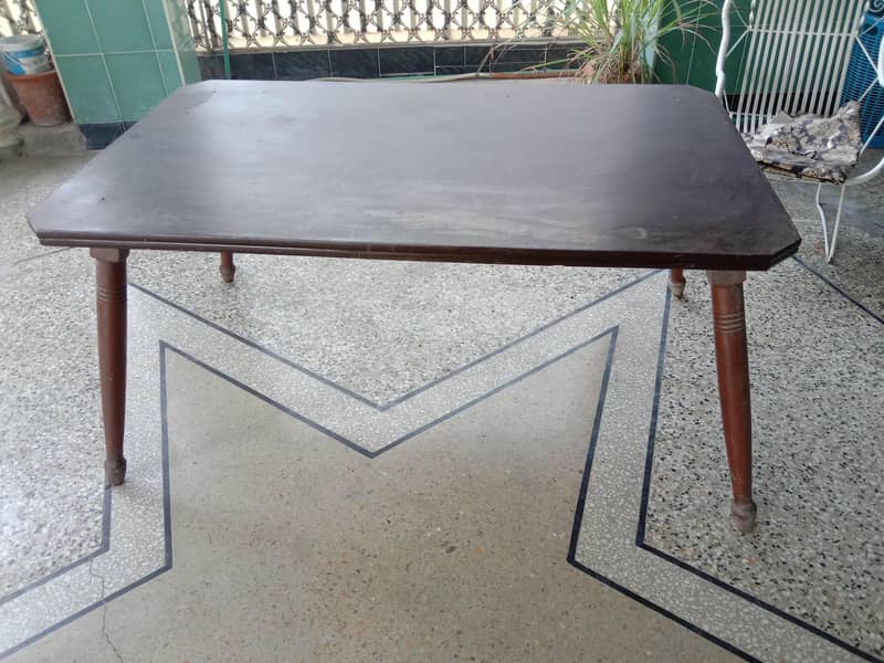 Dining Table, Almari, Mirror 1