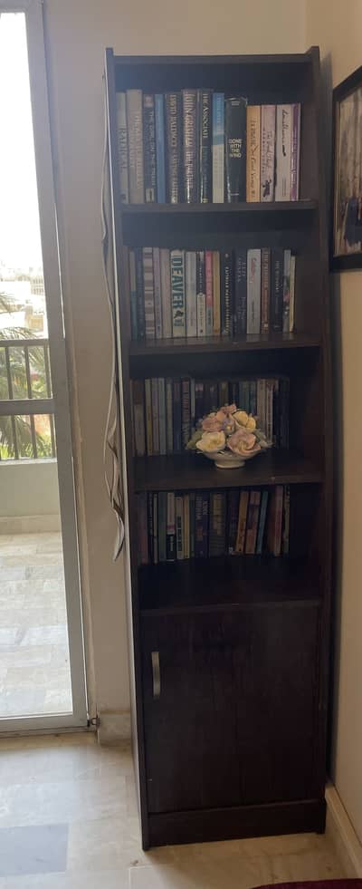 Vertical book shelf in good condition