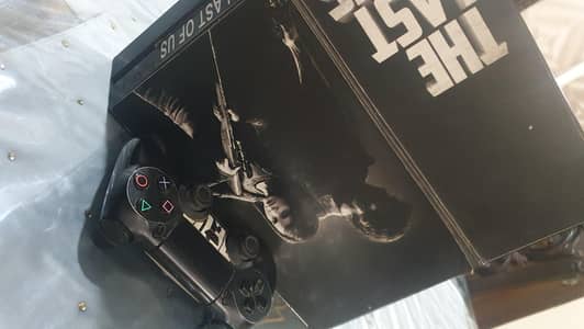 PS4  with original controller for sale