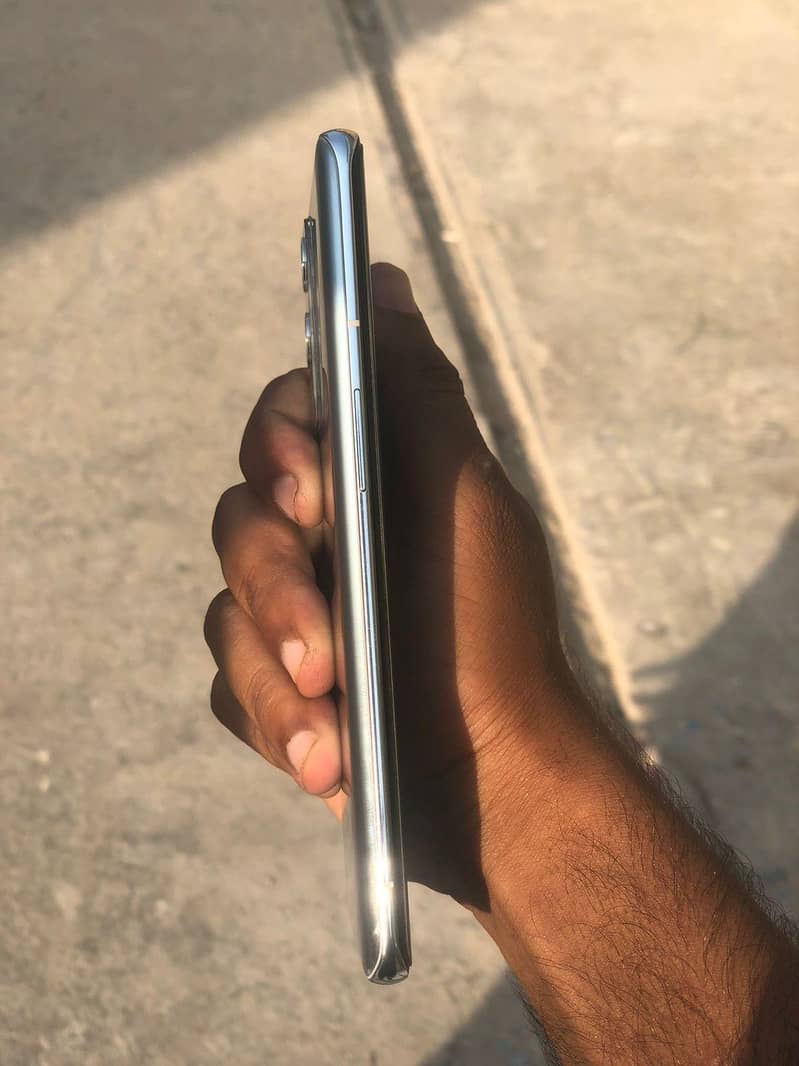 one plus 9 pro 5