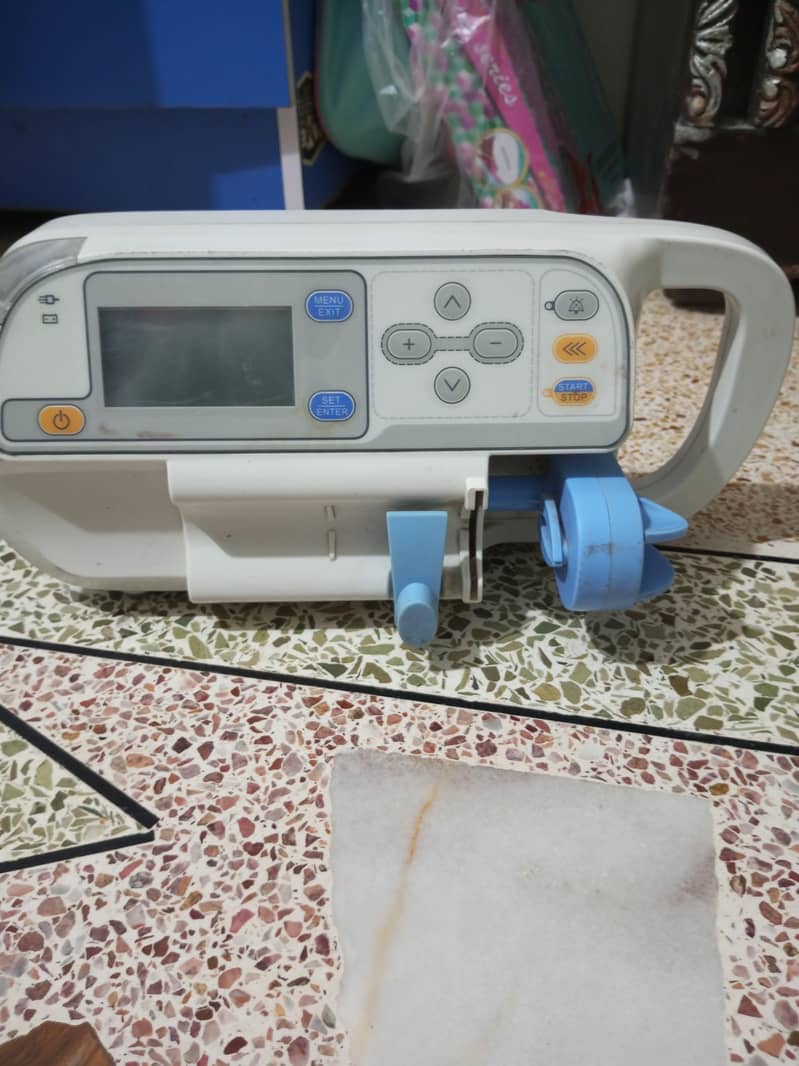 Syringe Pump machine 1