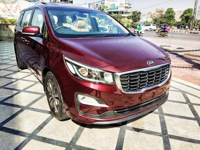 Kia Sportage (kia carnival 2019 11 seater 2 sunroofs