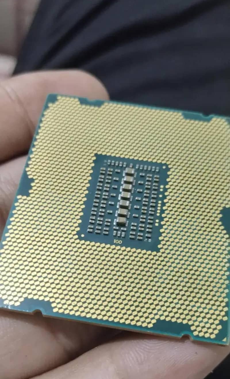 Xeon E5 2660 V2 processor (Ivy Bridge) 1