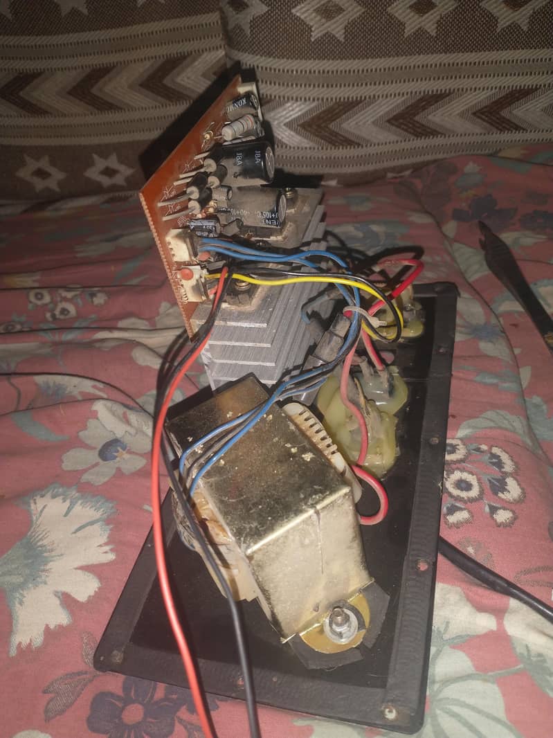 Amplifier Repair 0