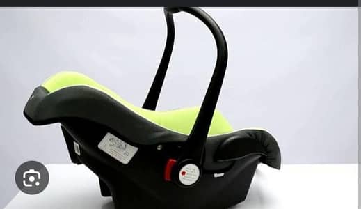 Baby carry cot/ car seat