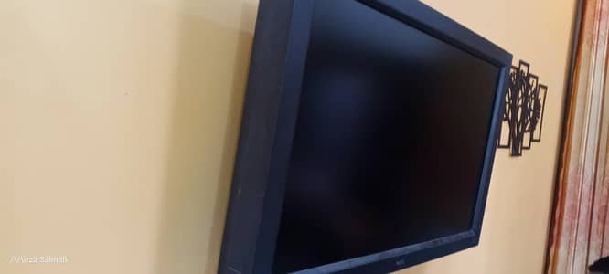 32 inch LCd power problem