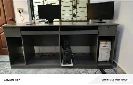 Two Join Table Best For Office and Shops