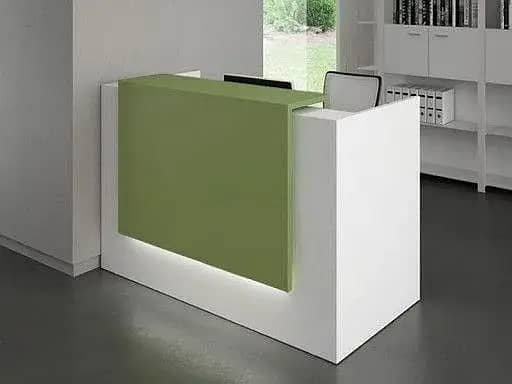 Wall to Wall Workstations , Wall facing workstations 15