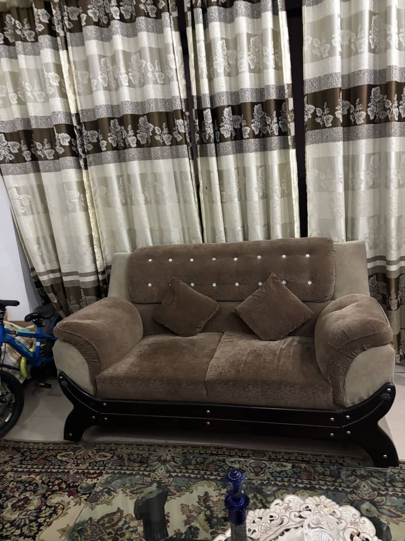 7 Seaters Sofa Set 3