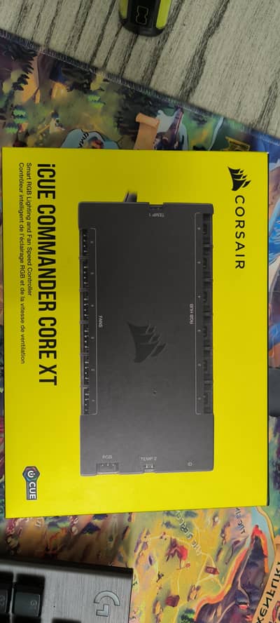 CORSAIR COMMANDER CORE XT FAN HUB (OPEN BOX)