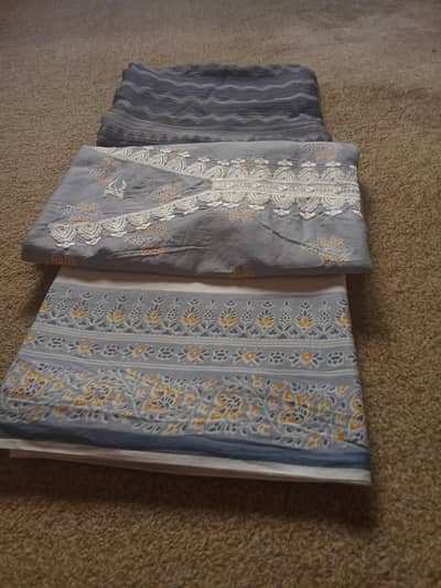 12.12 offer 3 pics suit mid summer with embroided neck line