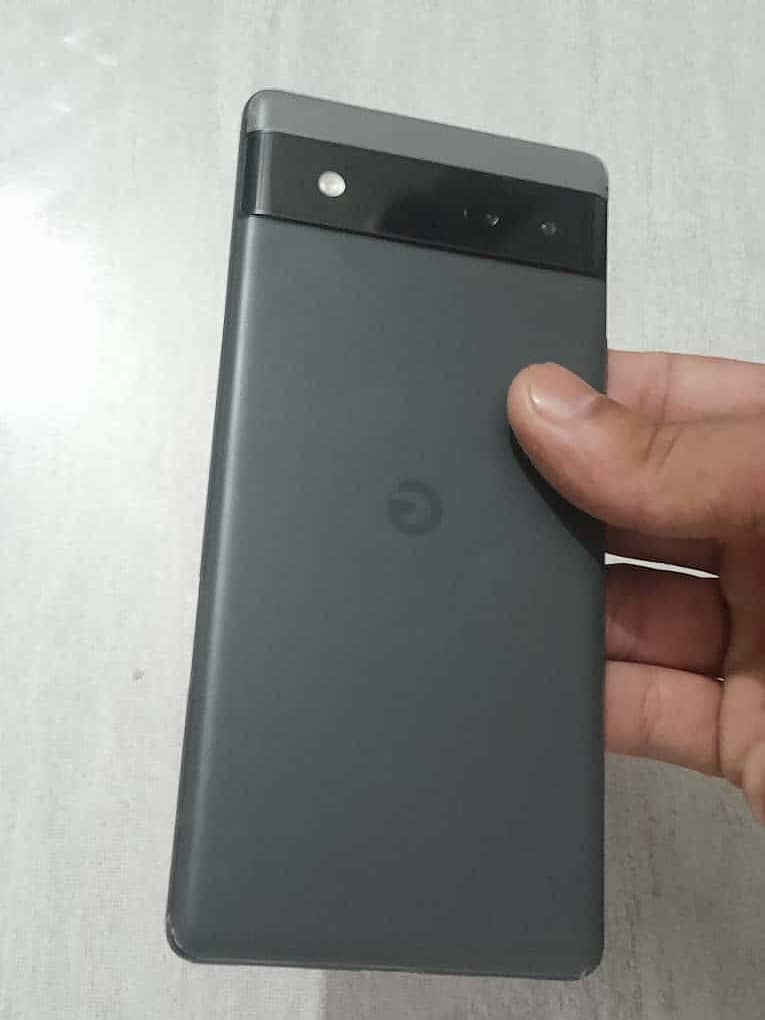 Google Pixel 6a pta approved 10/10 condition hai back par sheet lagi h 4