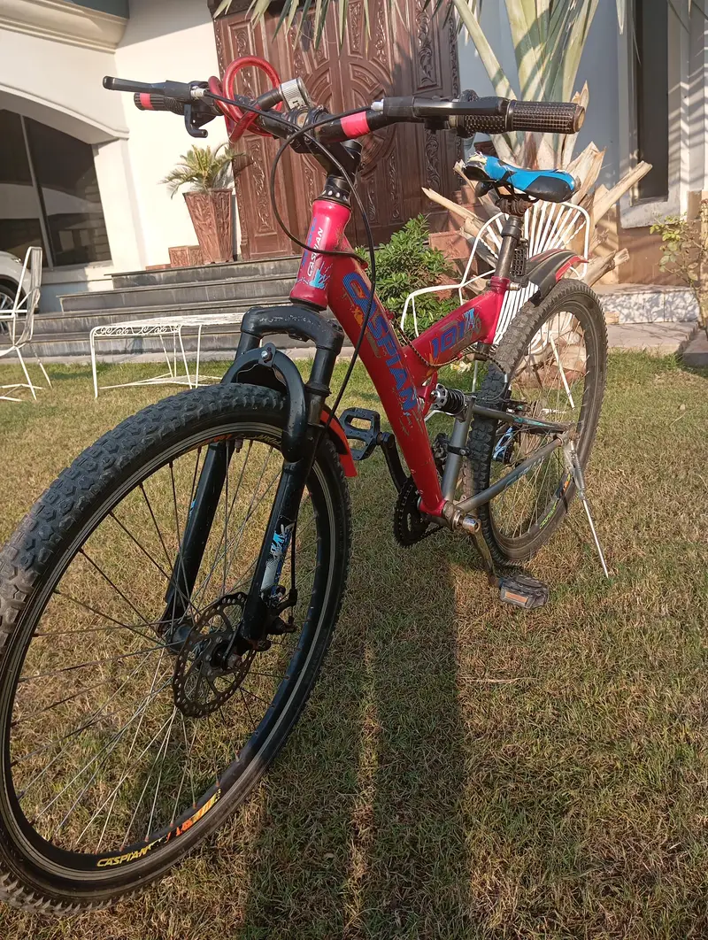 Full size caspian cycle. Red colour very elegant. . very reliable. — photo 2
