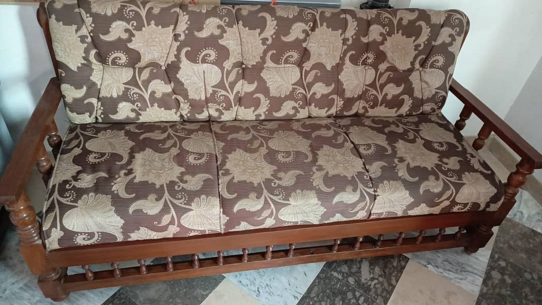 in good condition . 5