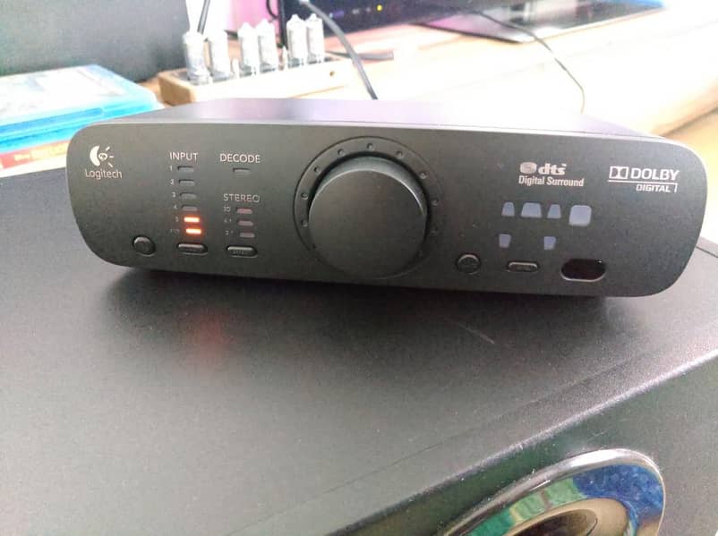 controller logitech z906 0