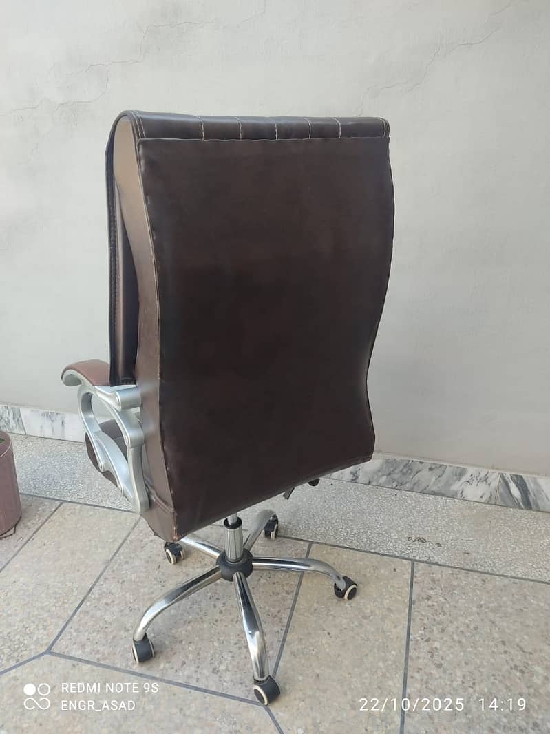 Executive / Computer chair 3