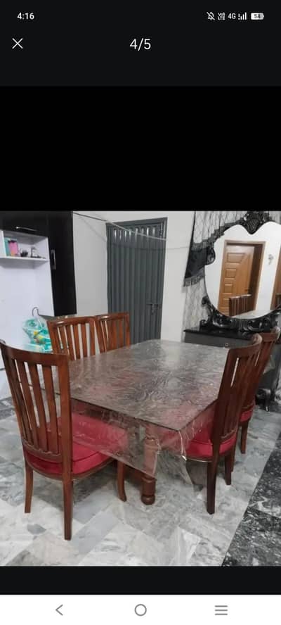 Wood Dinning Table 6 seater