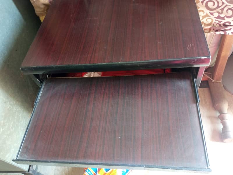 Wooden Computer Table 2