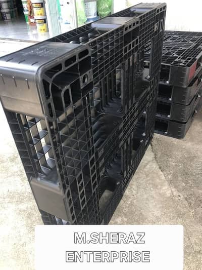 Plastic pallets stock for sale l Wooden Pallets l Imported pallets