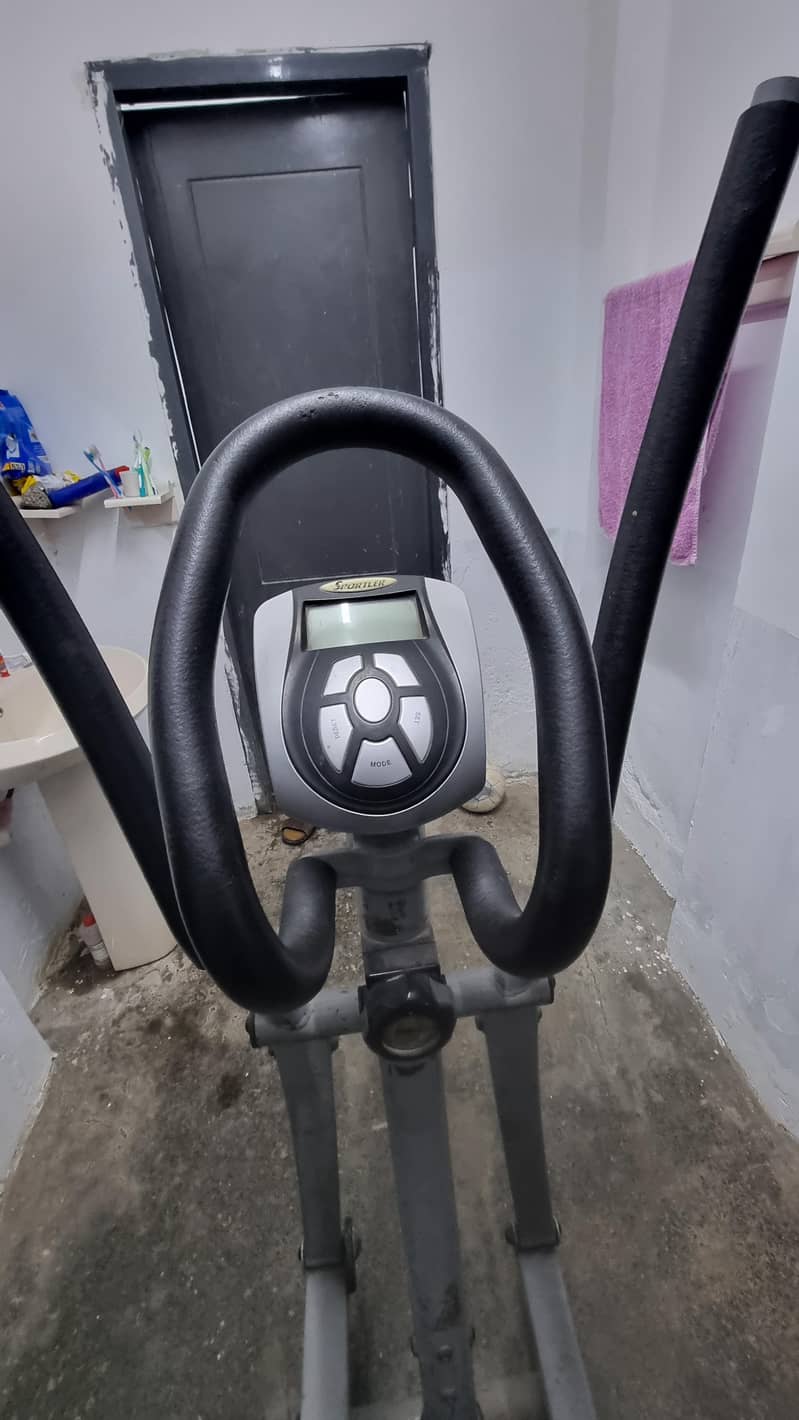 Eliptical Trainer Exercise Cycle 3