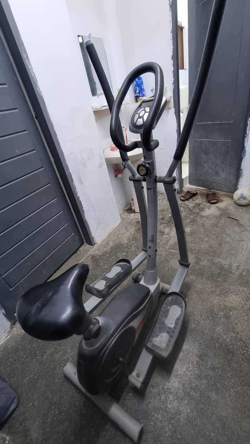 Eliptical Trainer Exercise Cycle 10