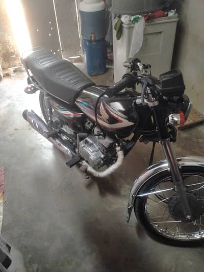 2014/15 model complete file. only book missplace 1st owner