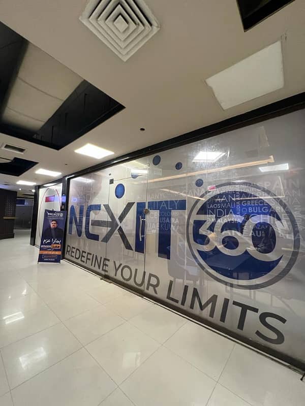 IDEAL PRIVATE OFFICE SPACES FOR RENT IN RJ SHOPPING MALL 2