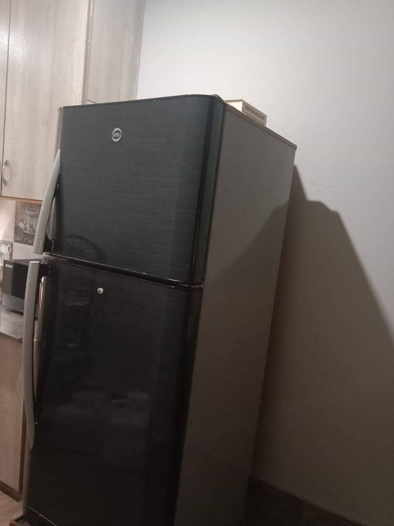 pel fridge 0