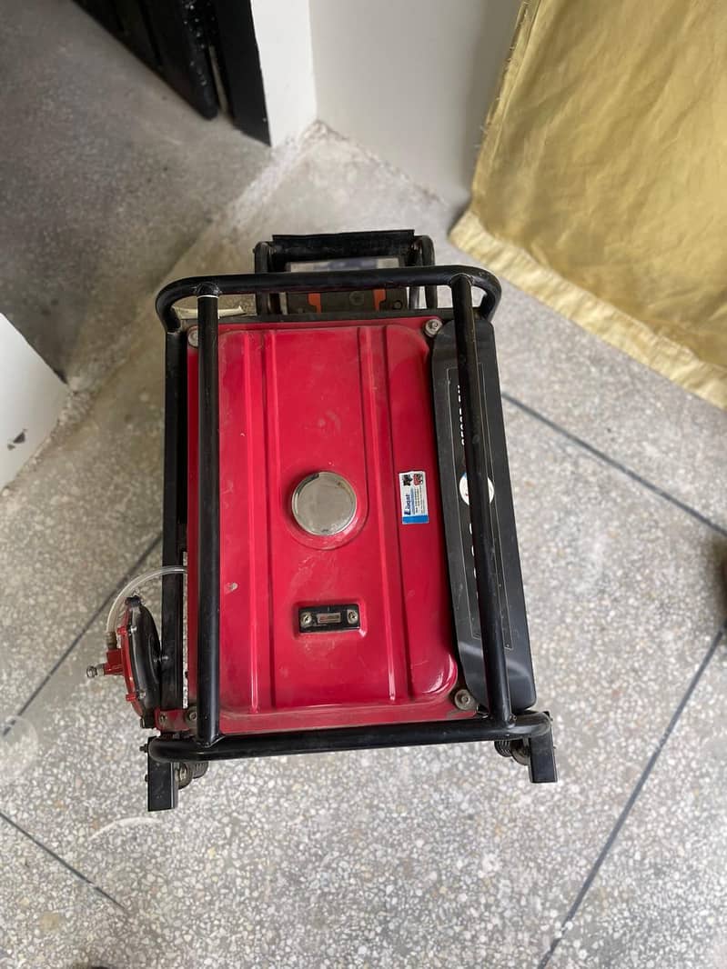 Jasco electricity generator 2500D-BN power fast with Honda engine 1