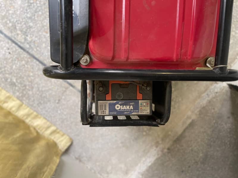 Jasco electricity generator 2500D-BN power fast with Honda engine 4