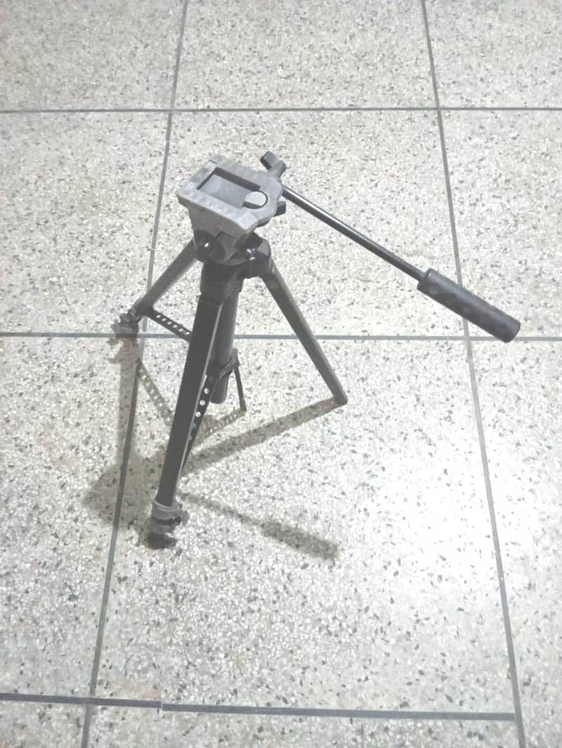 Professional Camera Stand 3