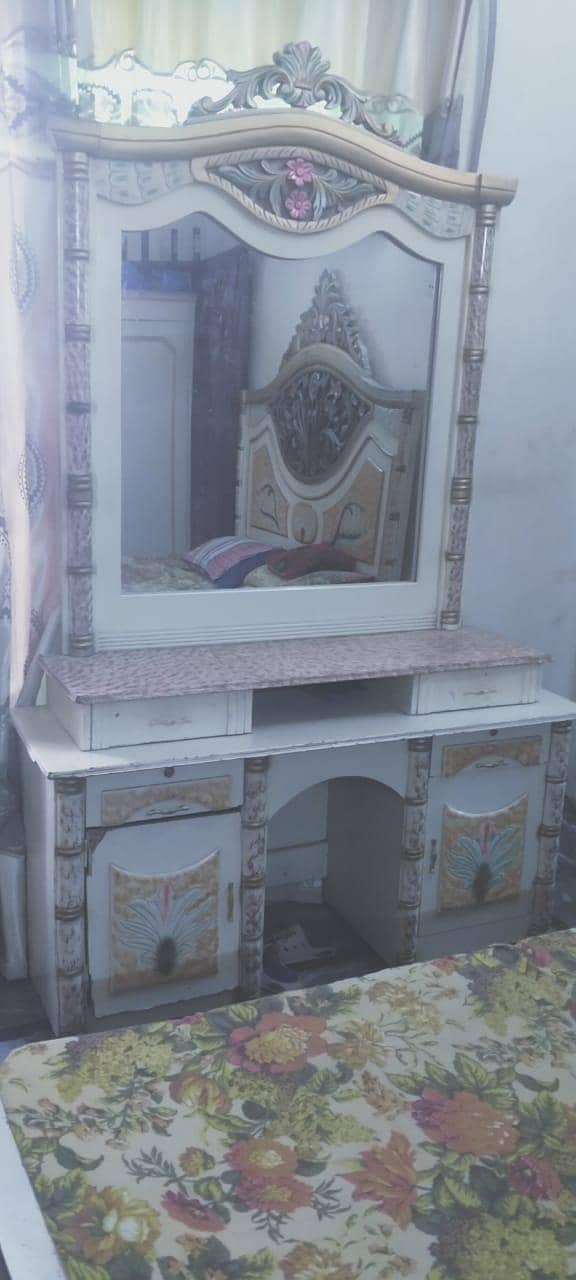 Dressing table 2