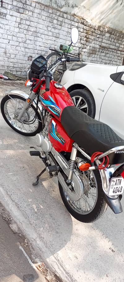 Honda CG125 model23/24 demad 2lac5