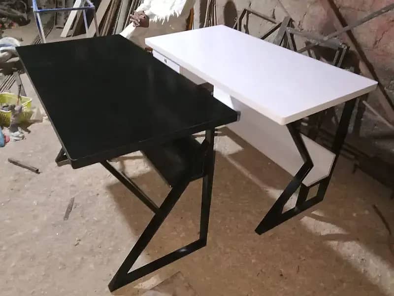 Computer Table. Study Table. Workstation for Home and Office. 11