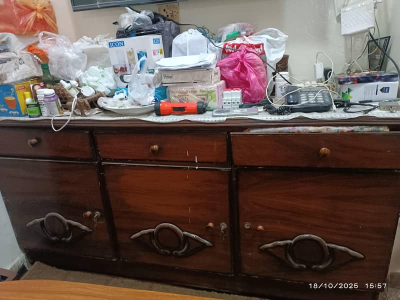 Side board 1