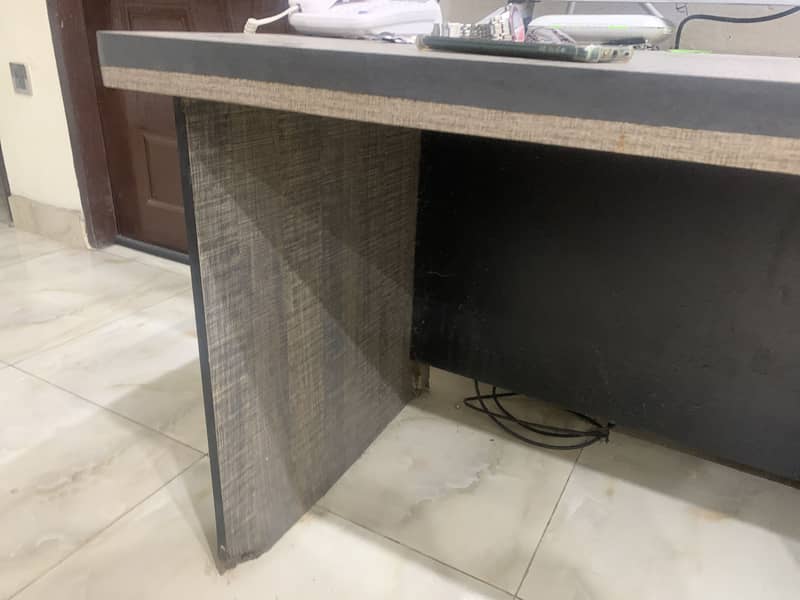 Computer table / laptop table/ office table/ study table  / workshshop 2