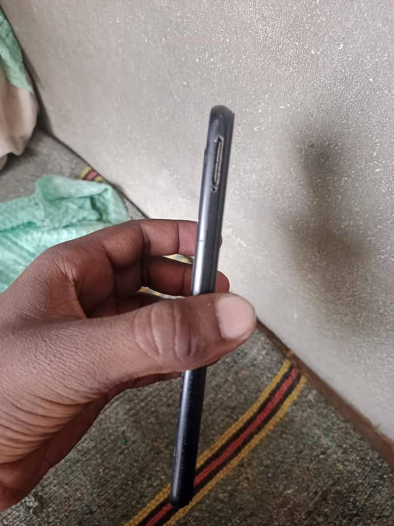 Redmi Note 8 4