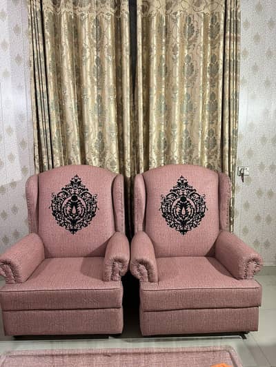 interwood used sofa chairs and table in excellent condition