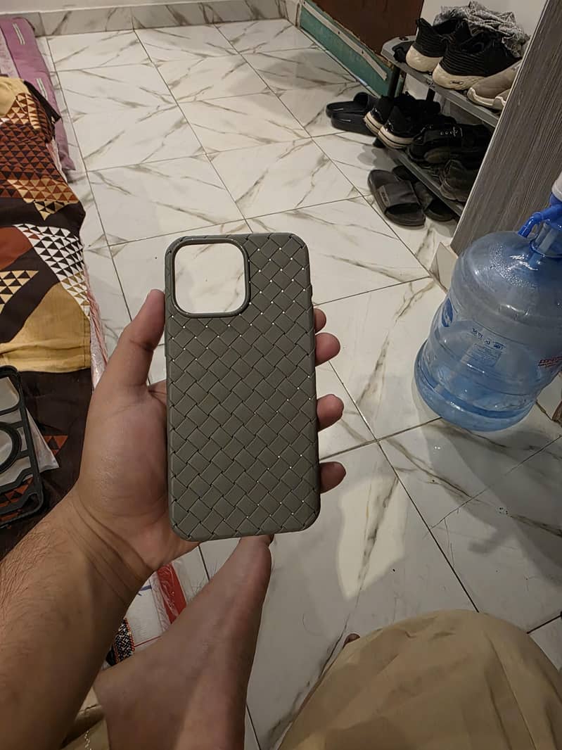iPhone 15 pro max cases 0