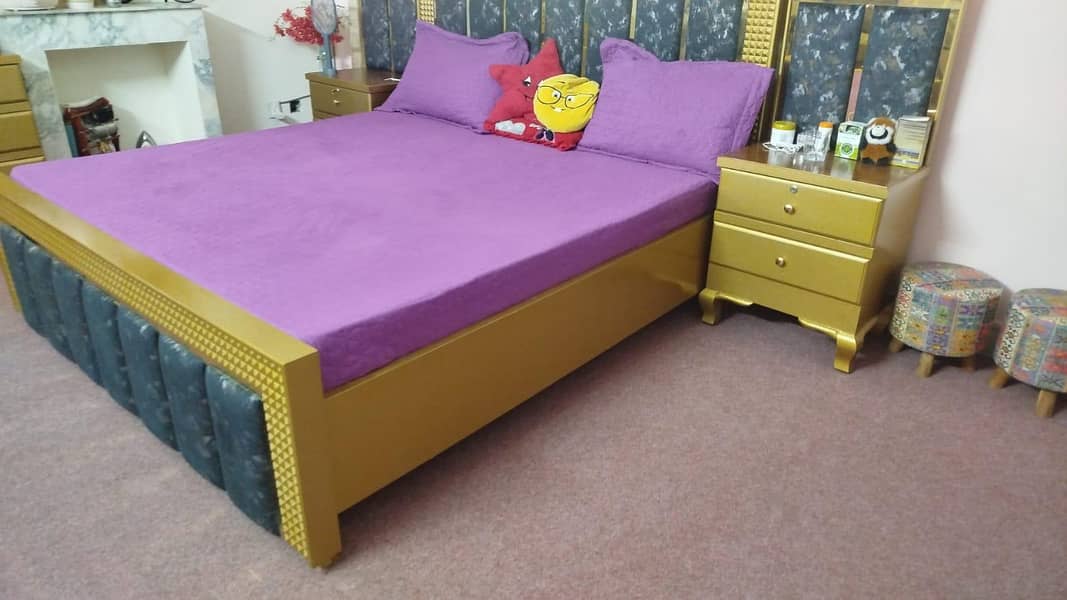 Bed Set with Side Table & Dressing 4