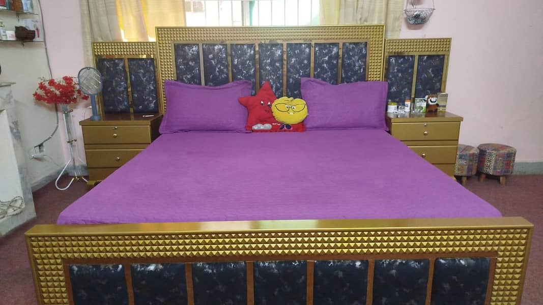 Bed Set with Side Table & Dressing 6