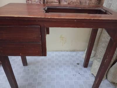 sewing machine table